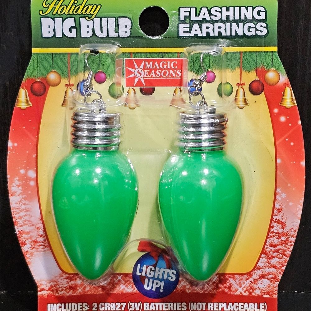 LAST PAIR Holiday BIG BULB Green Flashing Party Light Bulbs Earrings NEW